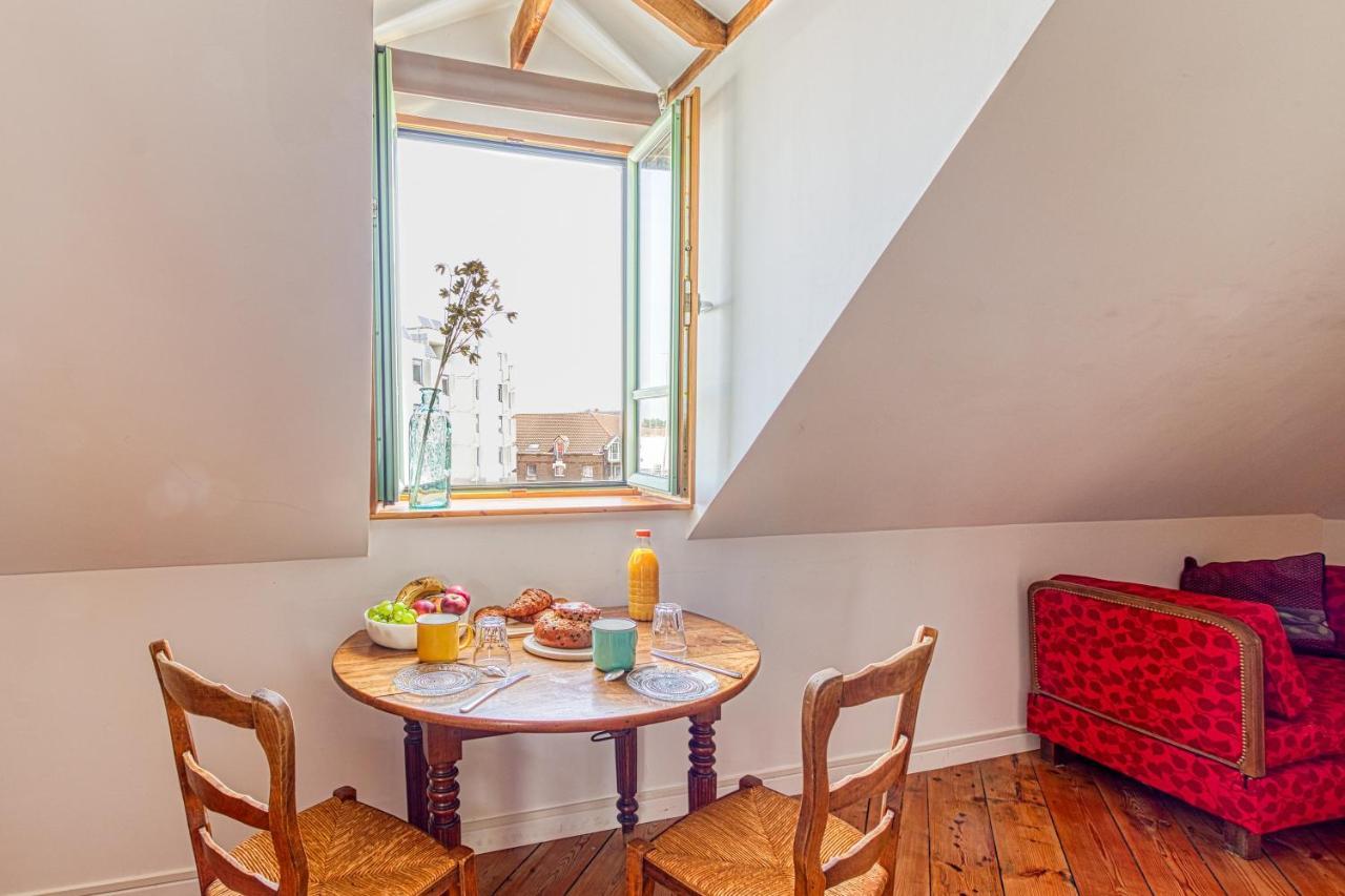 Le Verlaine - Appt Charmant Cosy Idealement Situe Calais Eksteriør billede