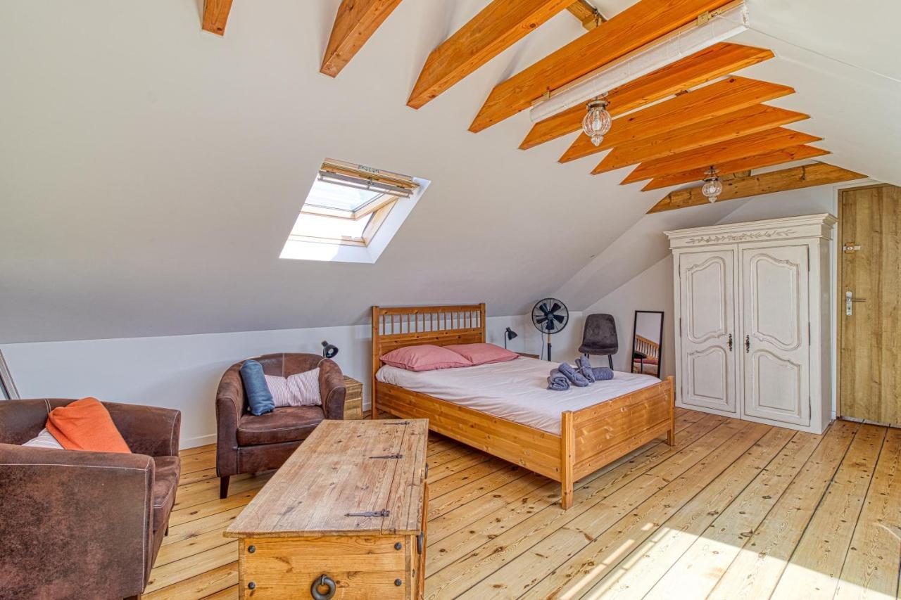 Le Verlaine - Appt Charmant Cosy Idealement Situe Calais Eksteriør billede